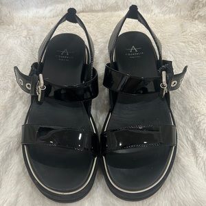 Preowned Aquatalia Platform Black Sandals - size 7.